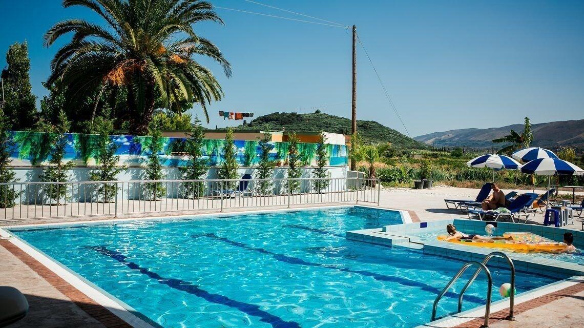 La Caretta Hotell Alykanas  Exteriör bild