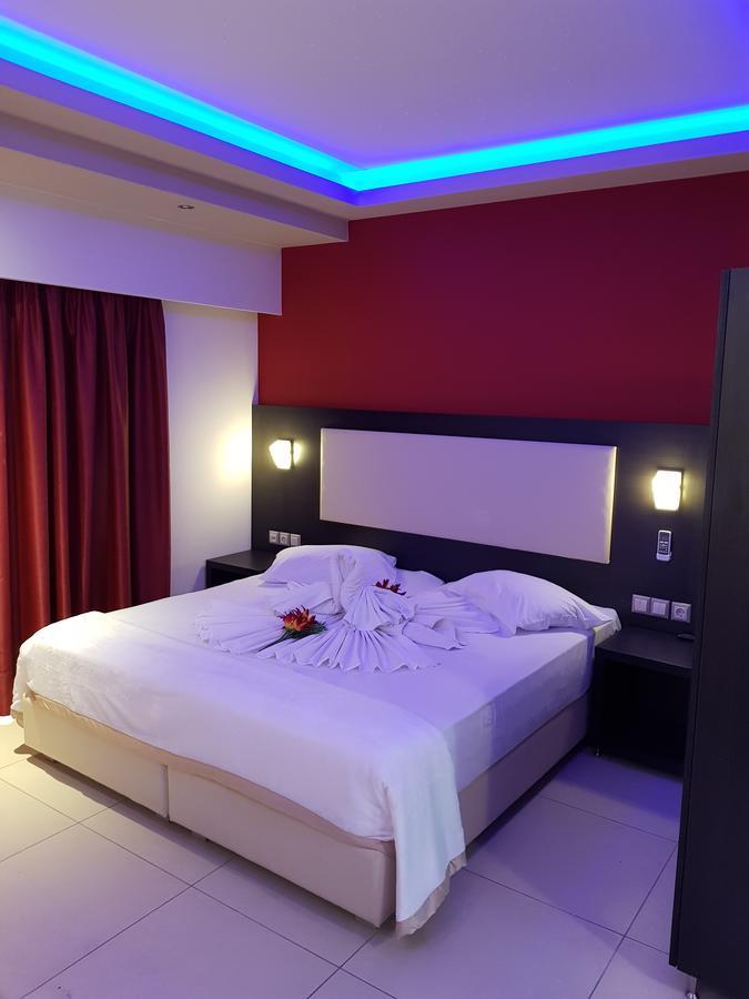 La Caretta Hotell Alykanas  Exteriör bild